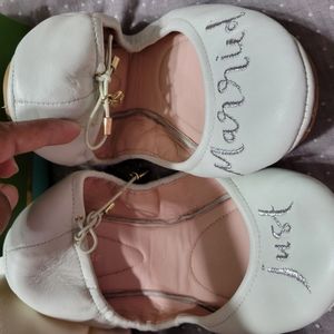 Kate Spade, size 9, white wedding flats